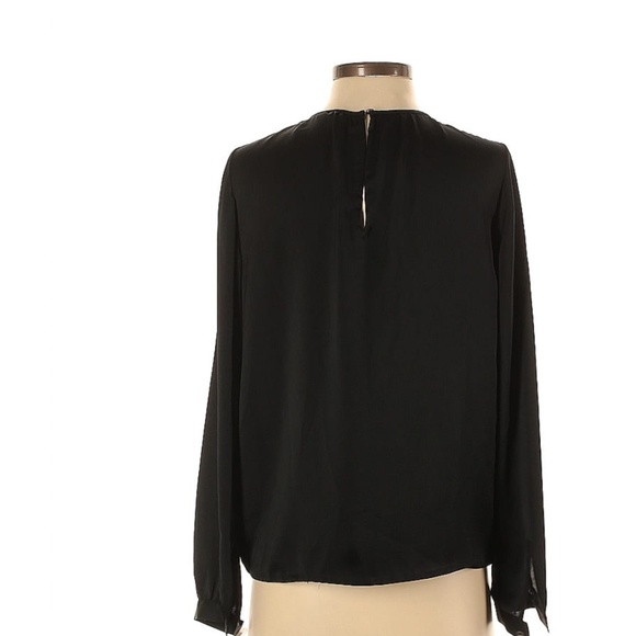 Vince Elegant  Blouse - Picture 2 of 5